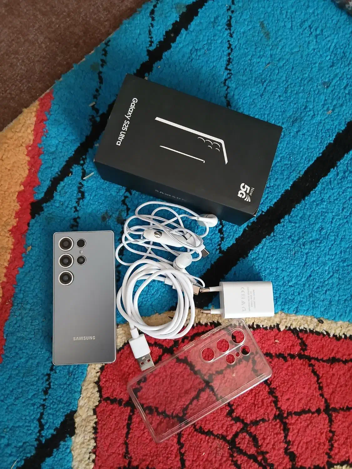 s25سامسونک مینی گوشی خیلی تمیز|موبایل|نوشین شهر, |دیوار