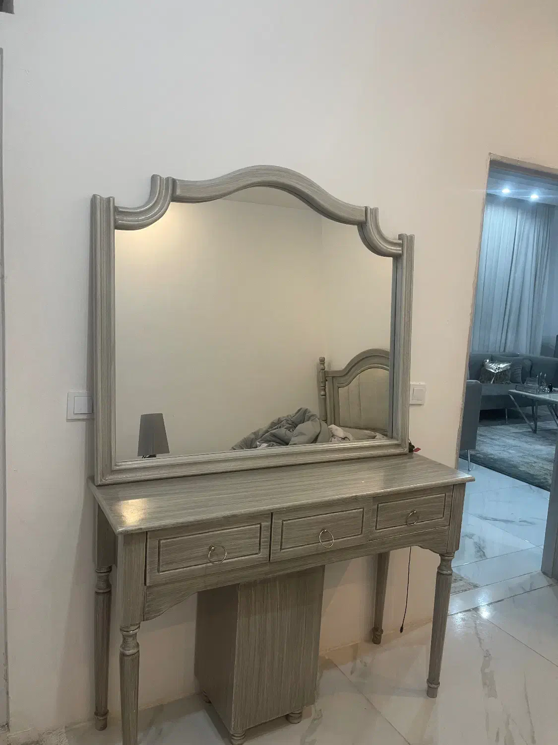 تخت خواب مدرن|تخت و سرویس خواب|مشهد, طلاب|دیوار