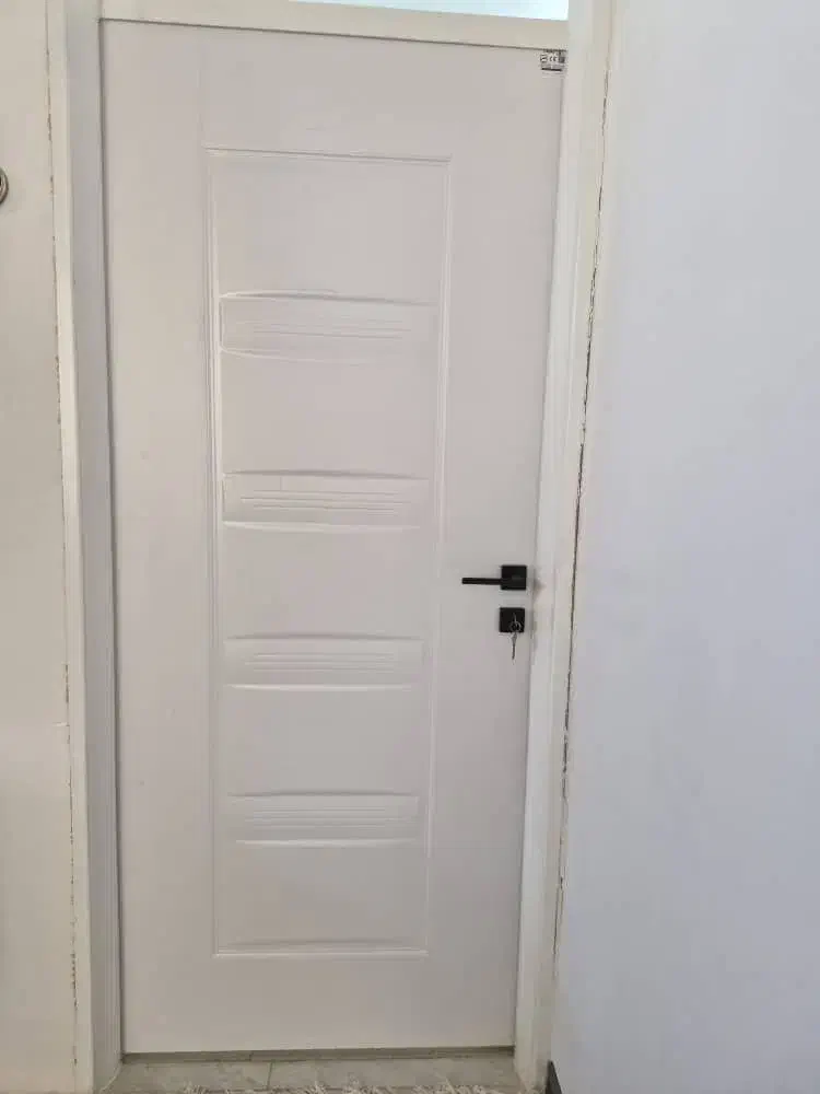 ساخت و نصب کابینت کمد دیواری درب اتاق|خدمات پیشه و مهارت|شیراز, معالیآباد|دیوار