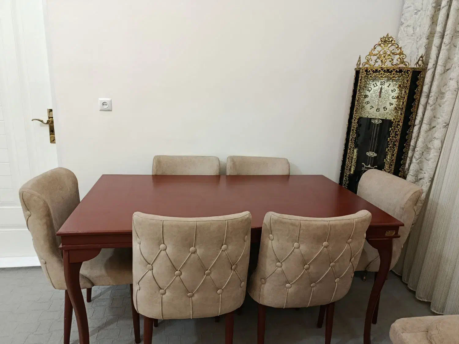 میز غذاخوری|میز و صندلی غذاخوری|سلماس, |دیوار