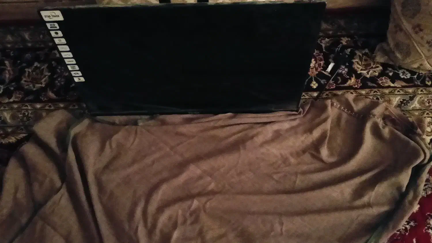 تلویزیون 32اینچ|تلویزیون و پروژکتور|سراوان, |دیوار