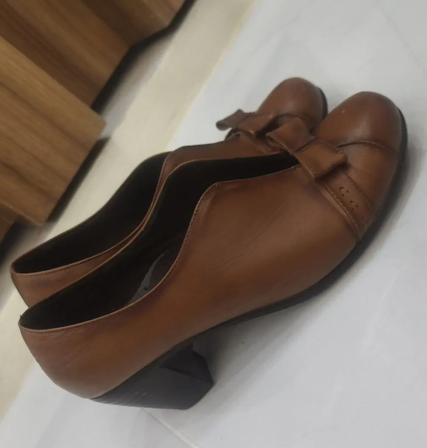 کفش مجلسی|کیف، کفش، کمربند|گلبهار, شهر جدید گلبهار|دیوار