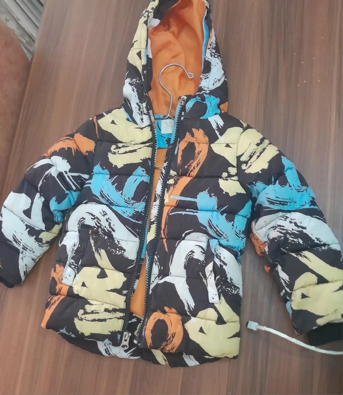 کاپشن سالم|کفش و لباس بچه|محمدشهر, سیدآباد|دیوار