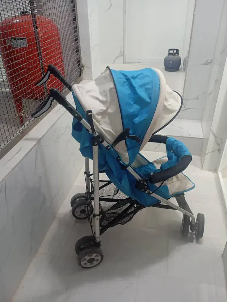 فروش کالسکه نو|کالسکه و لوازم جانبی|شیراز, رکنآباد|دیوار