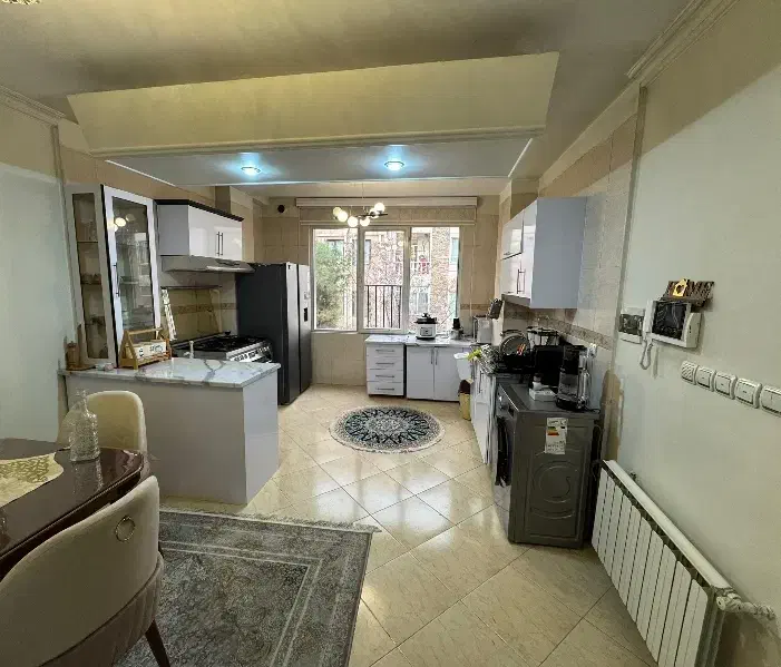 ۷۷ متری، خوش نقشه، ۲ کله