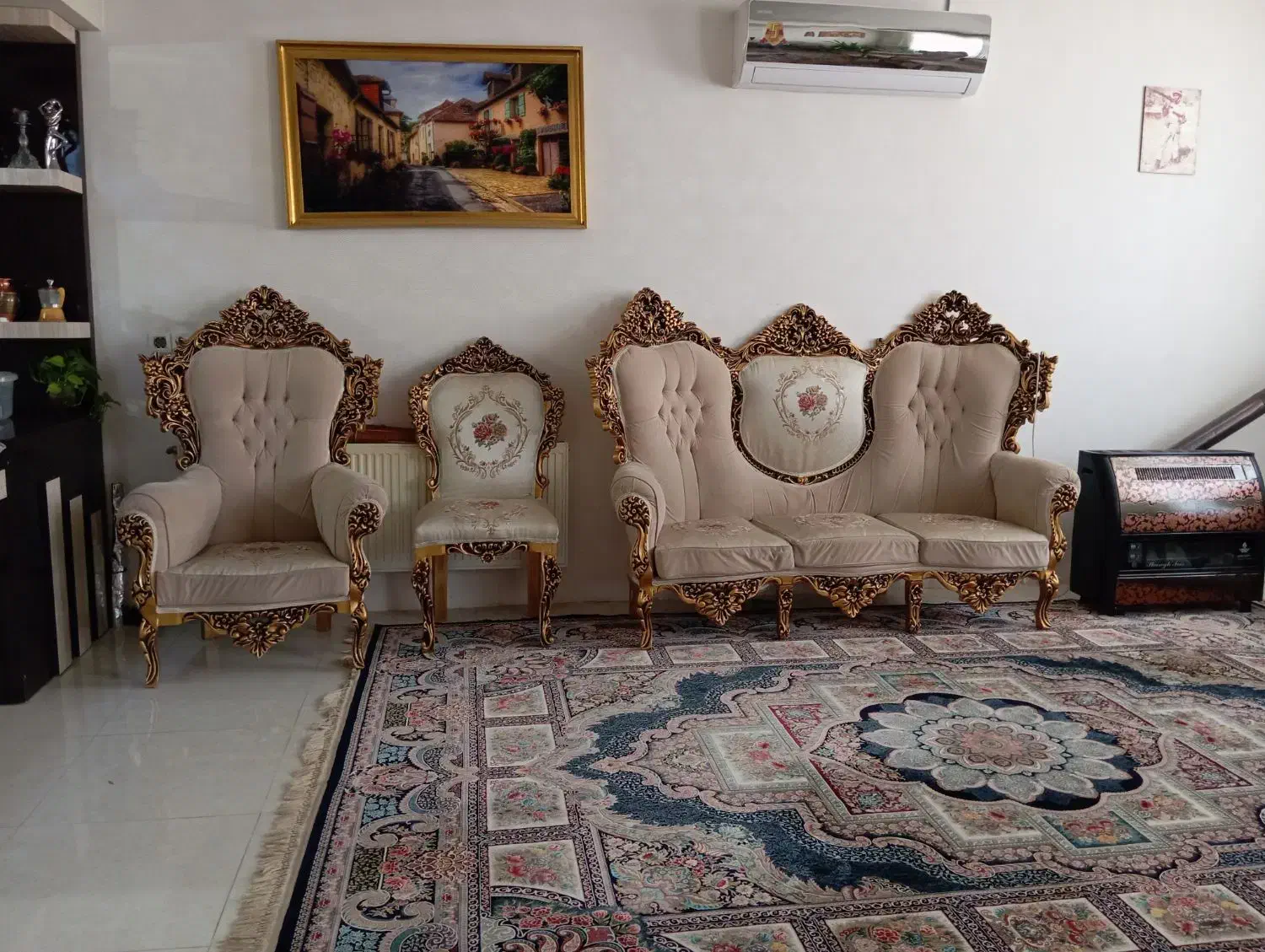 مبل سلطنتی 9 نفزه|مبلمان خانگی و میز عسلی|گلبهار, شهر جدید گلبهار|دیوار