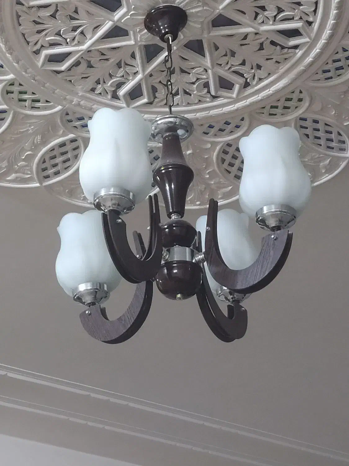 لوستر|لوستر و چراغ آویز|لنجان, |دیوار