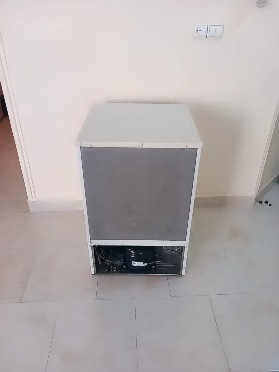 فریزر هتلی کوچیک مایدیا|یخچال و فریزر|هشتگرد, مدرس|دیوار