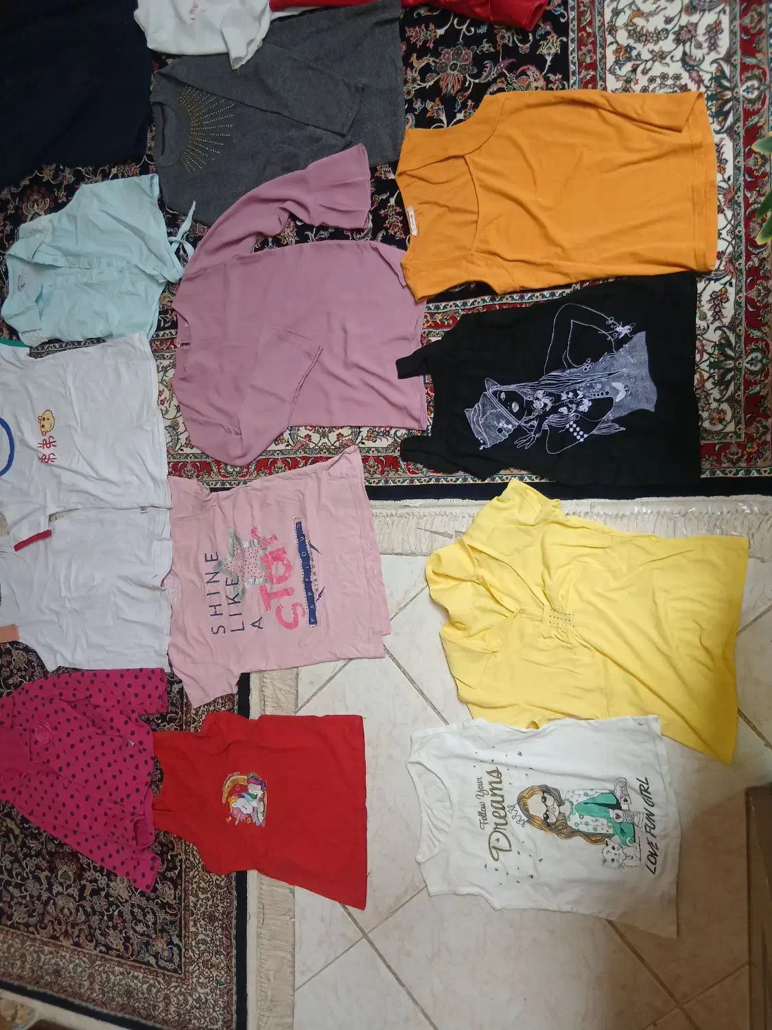 لباس و پالتو دخترانه|کفش و لباس بچه|شیراز, قصرالدشت|دیوار