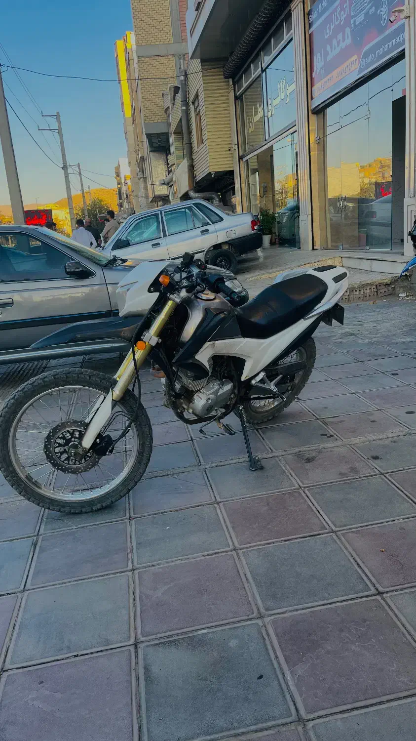 موتور تریل پرواز 200|موتورسیکلت|بانه, |دیوار