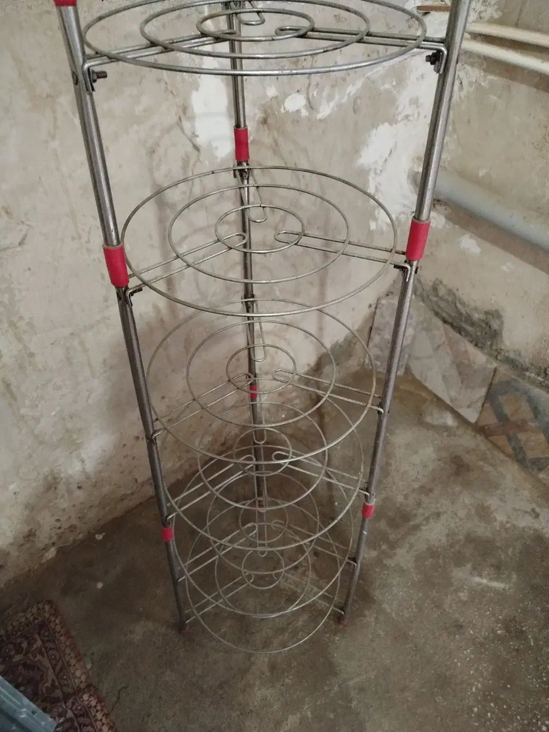 پایه قابلمه در حد نو کاملا سلام|آب‌چکان و نظم‌دهنده ظروف|زاهدان, |دیوار