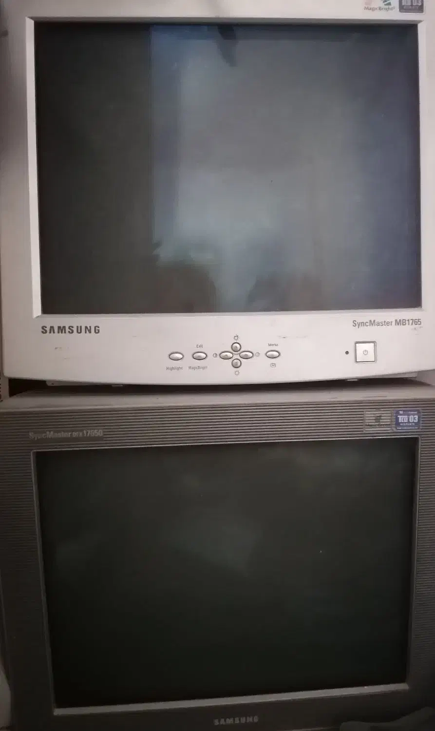 مانیتورسامسونگ|قطعات و لوازم جانبی رایانه|کاشان, فاز ۱ ناجی آباد|دیوار