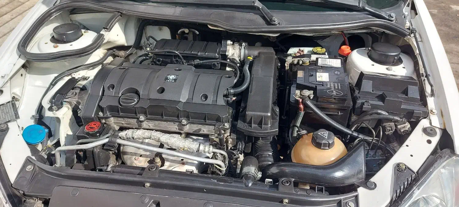 ۲۰۶مدل ۹۴ تیپ ۵ موتور بزرگ|خودرو سواری و وانت|رشت, نیروی دریایی|دیوار