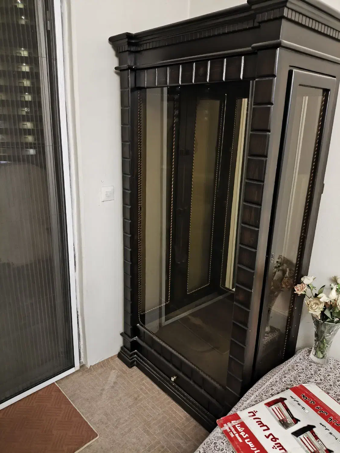 بوفه چوب راش|بوفه، ویترین، کنسول|تهران, شهید فکوری|دیوار