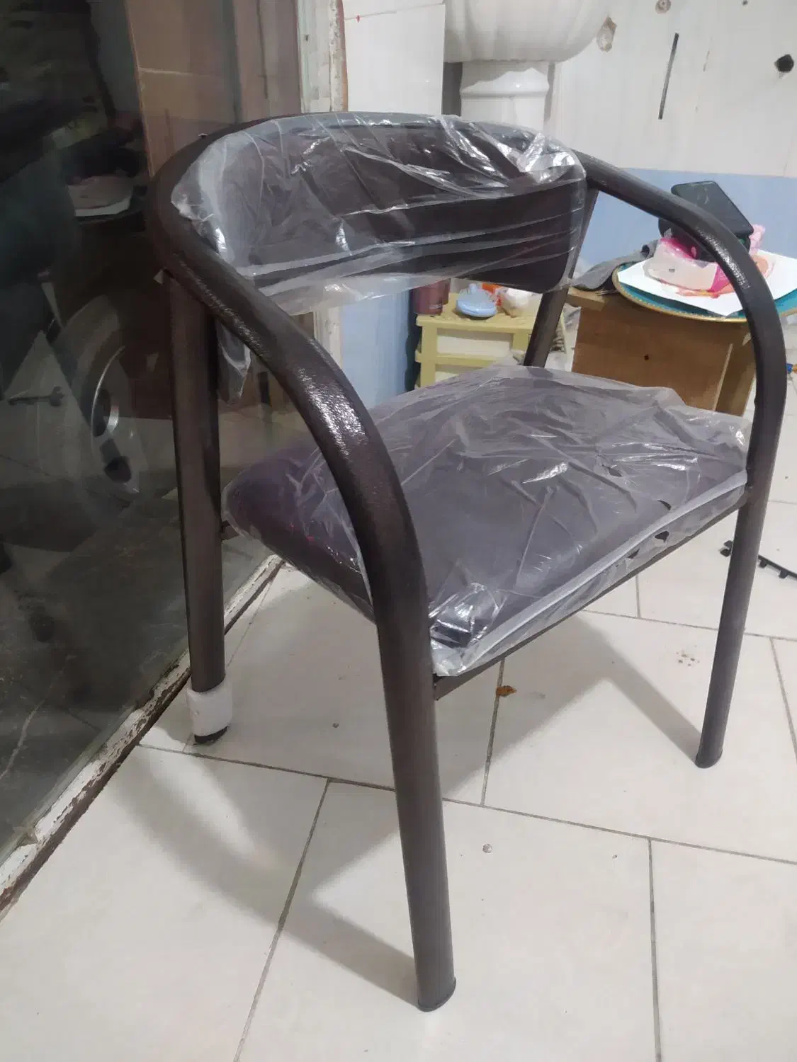 صندلی، چوبکار ساده و گیره ای|فروشگاه و مغازه|رباط‌کریم, رباط‌کریم|دیوار