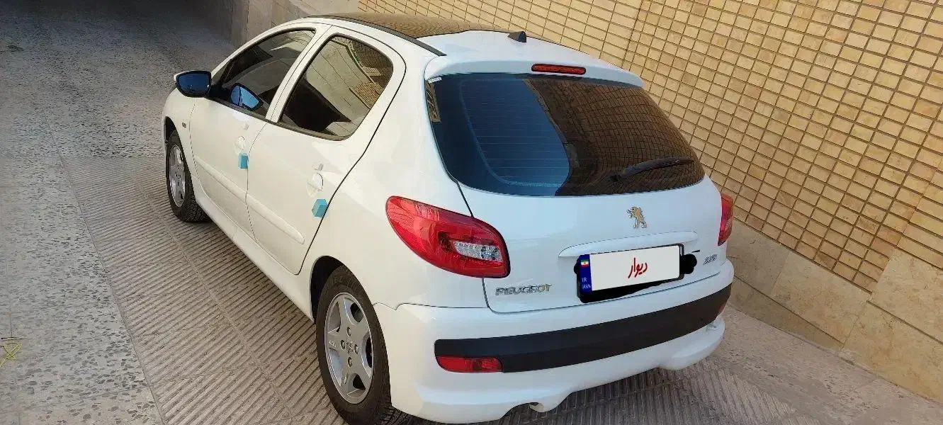 پژو 207 پانوراما اتومات مدل 403|خودرو سواری و وانت|شیراز, رکنآباد|دیوار