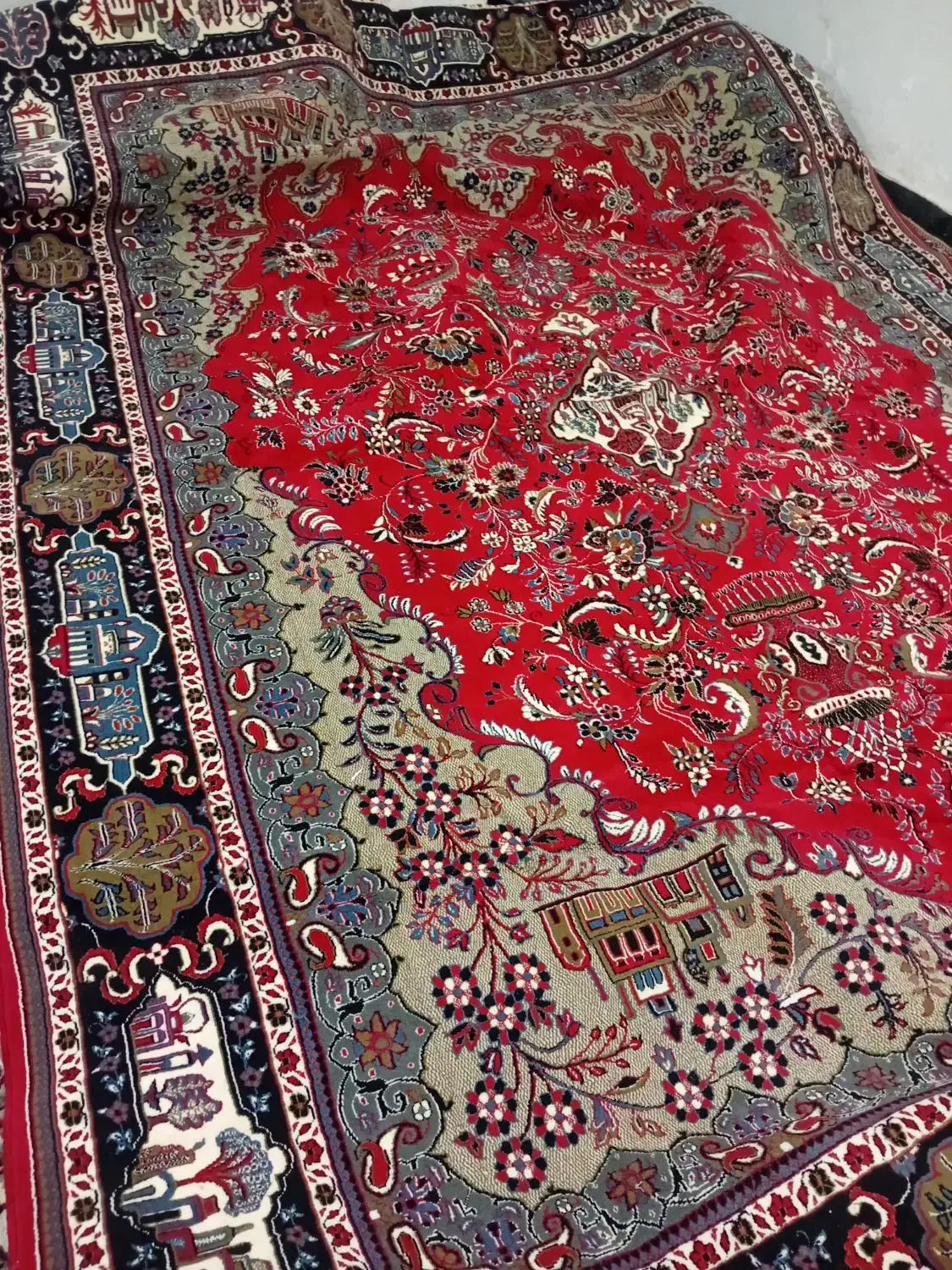 قالی ۱۲ متری در حد نو|فرش|مسجد سلیمان, |دیوار