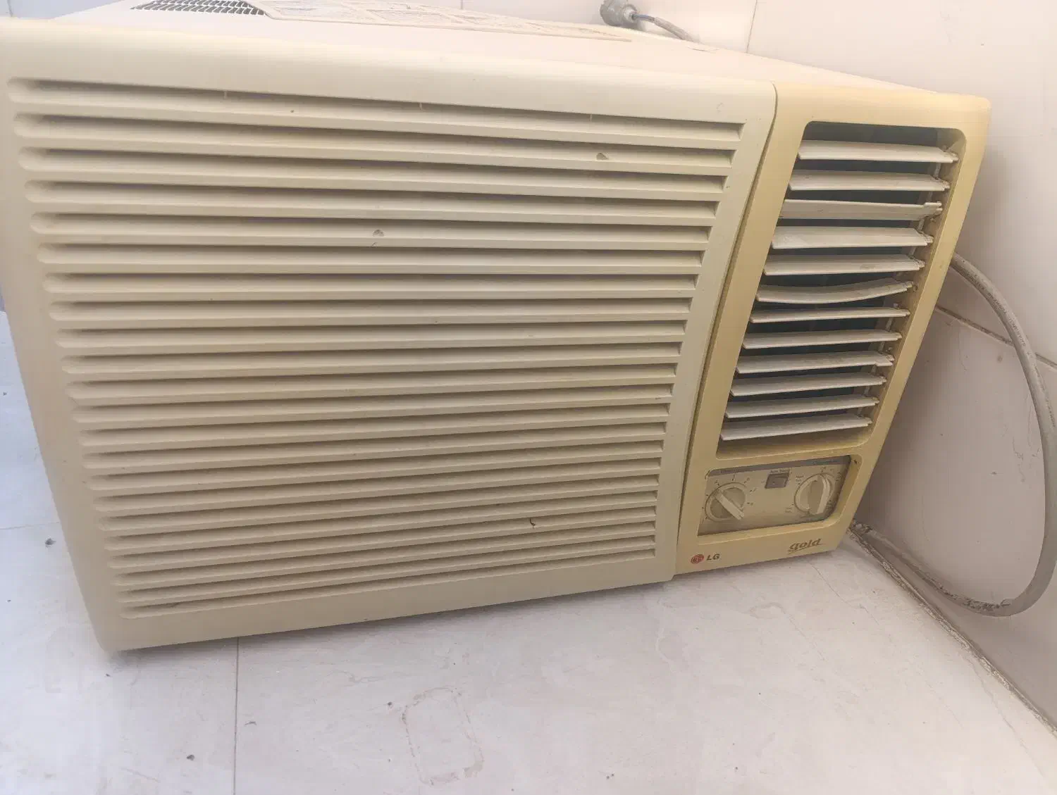 کولر پنجره ای سالم|کولر گازی و فن‌کوئل|گنبد کاووس, |دیوار