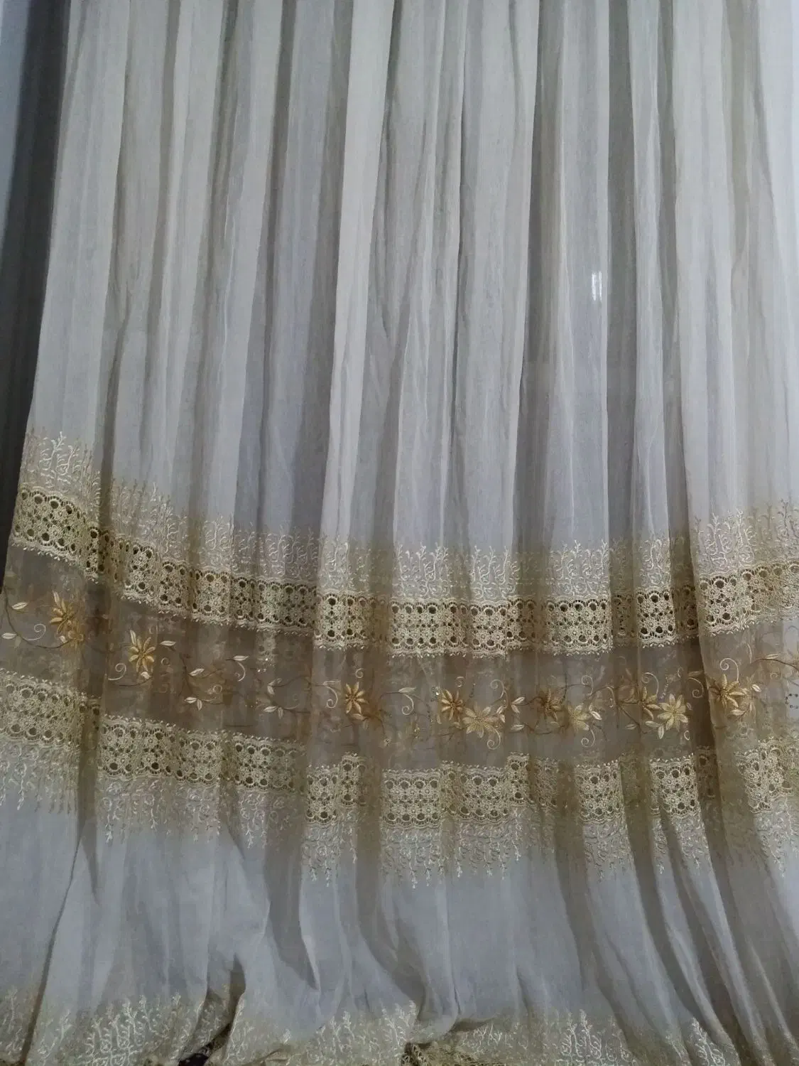 پرده|پرده، رانر، رومیزی|هرسین, |دیوار