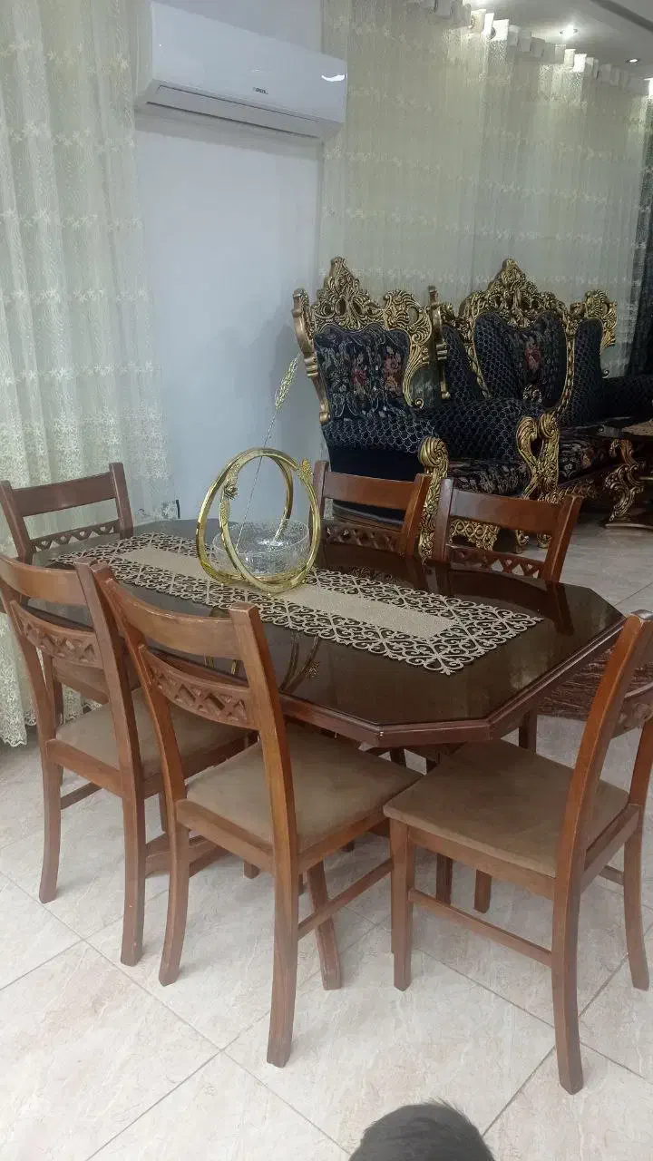 میز غذاخوری|میز و صندلی غذاخوری|قروه, |دیوار