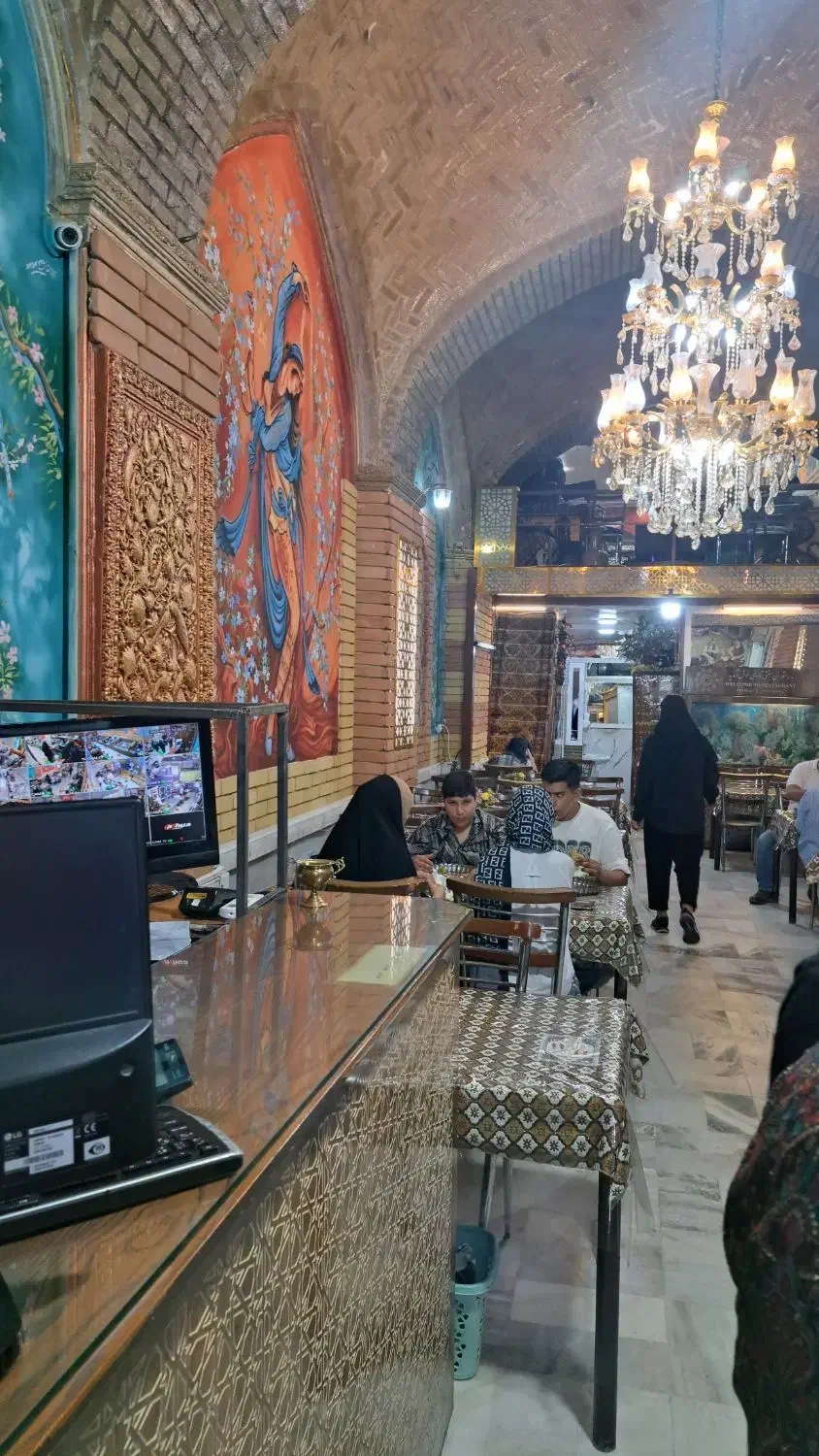 استخدام تراکت پخش کن و داد زن|استخدام بازاریابی و فروش|اصفهان, نقش جهان|دیوار