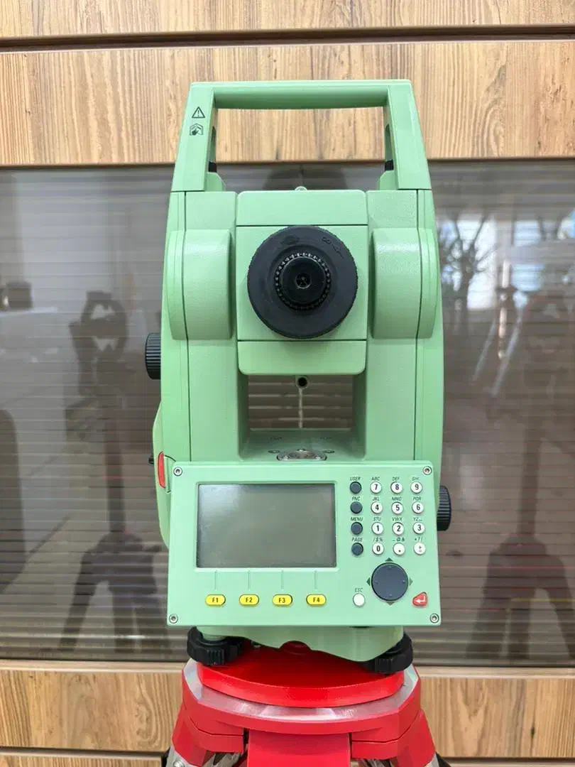 دوربین نقشه برداری لایکا مدل TC803|ماشینآلات صنعتی|تهران, دریا|دیوار