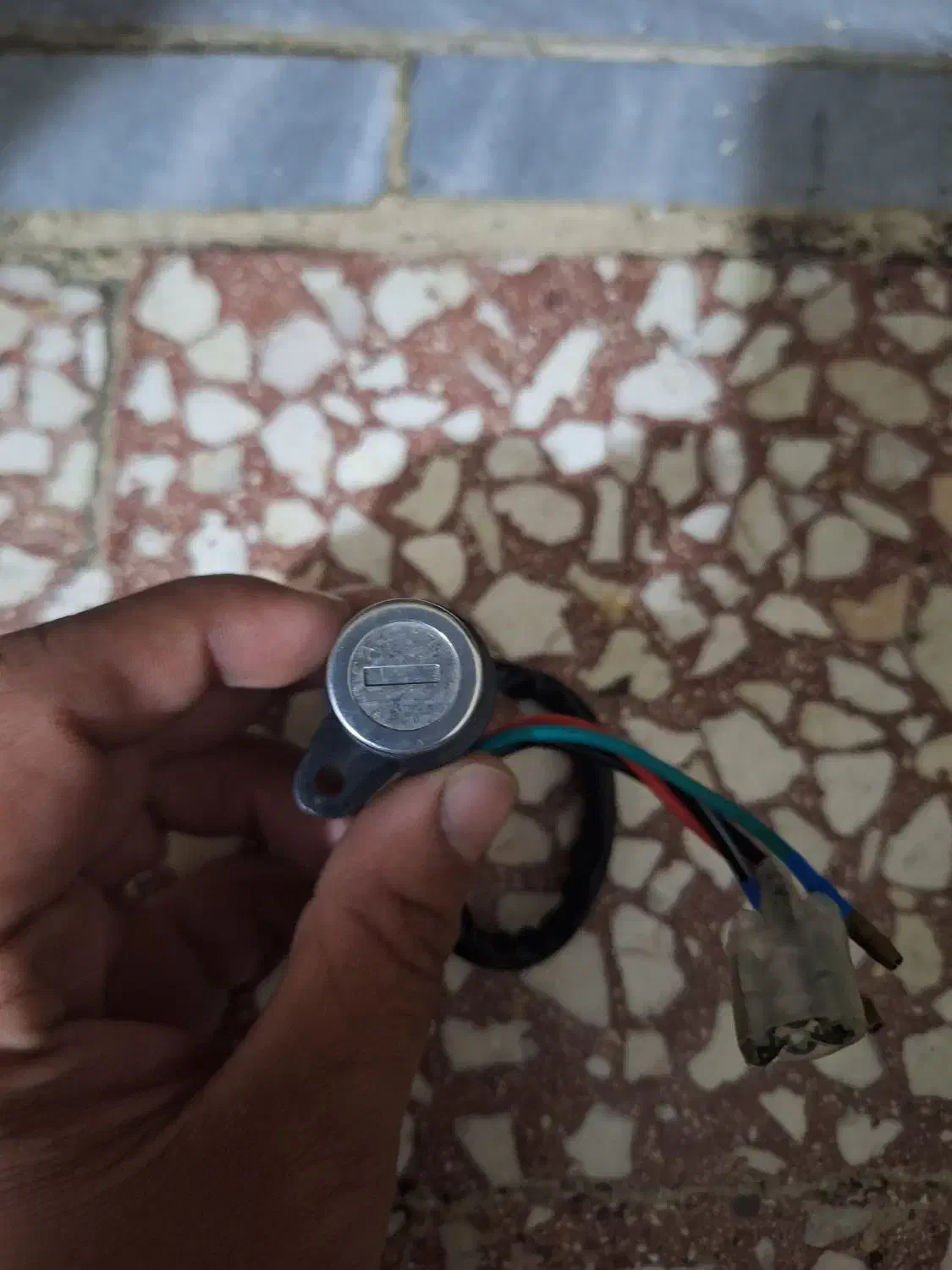 سوییچ هندا ۷۰|قطعات یدکی و لوازم جانبی|قم, انصار‌الحسین|دیوار