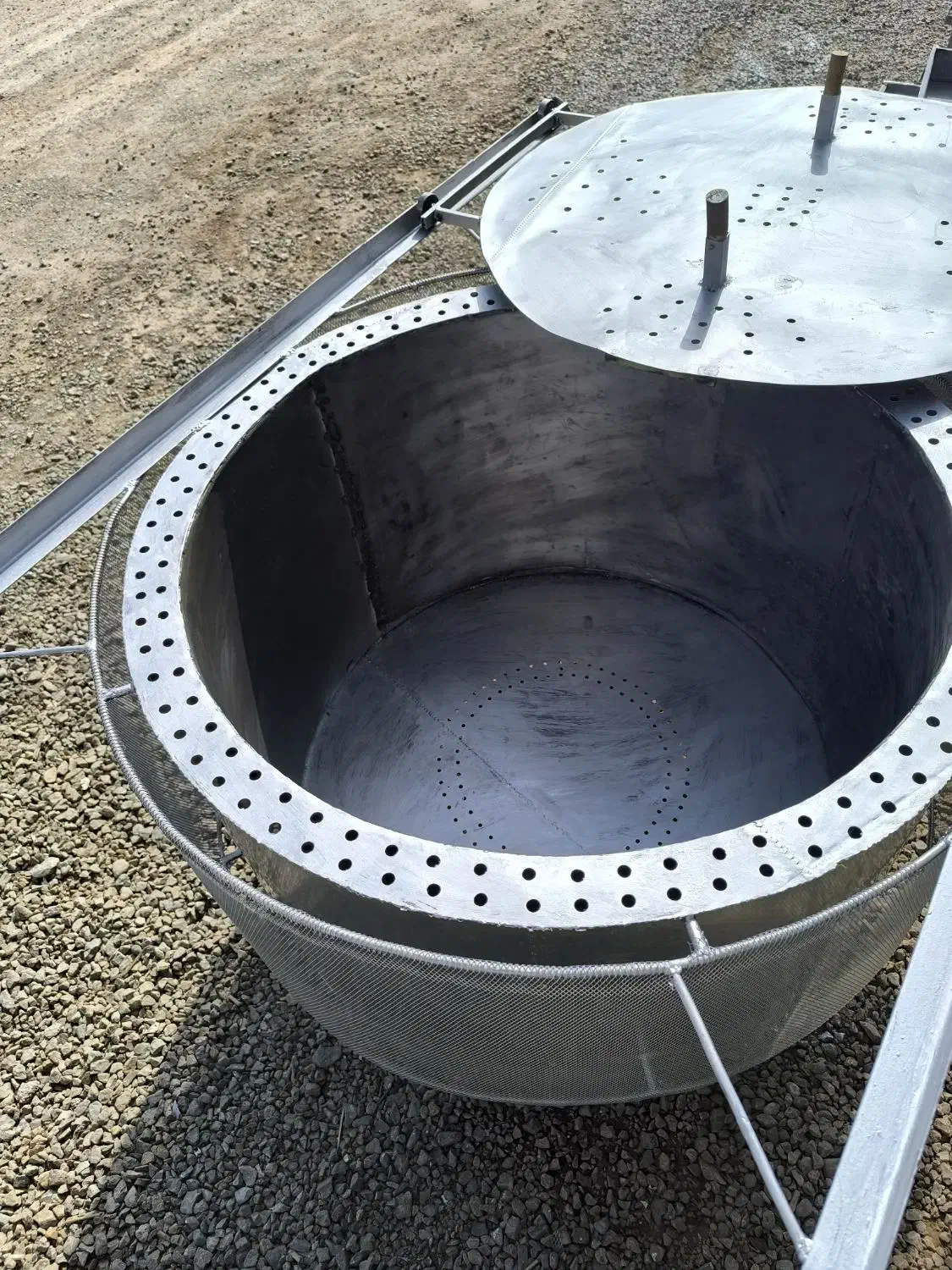 تنور درب ریلی|اجاق گاز و لوازم برقی پخت‌وپز|شهرکرد, |دیوار