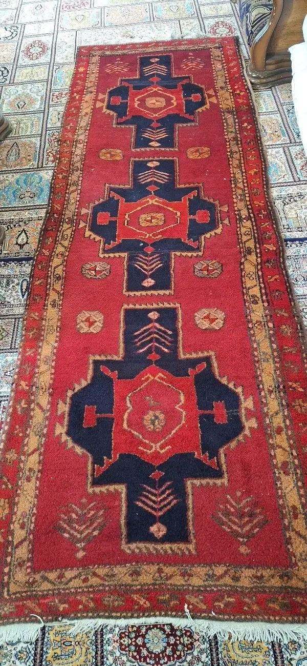 فرش طبیعی دست باف|فرش|رشت, کوی مهر|دیوار