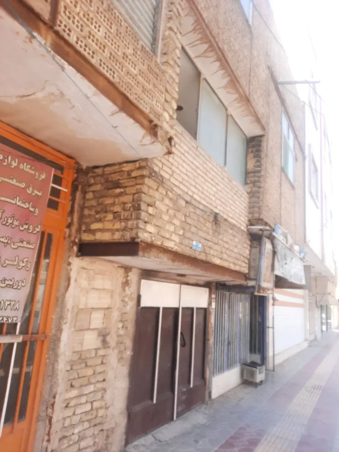 اجاره آپارتمان ۱۵۰ متری ۲ خوابه طبقه ۲ در گزبرخوار|اجارهٔ آپارتمان|شاهین‌شهر, گزبرخوار|دیوار