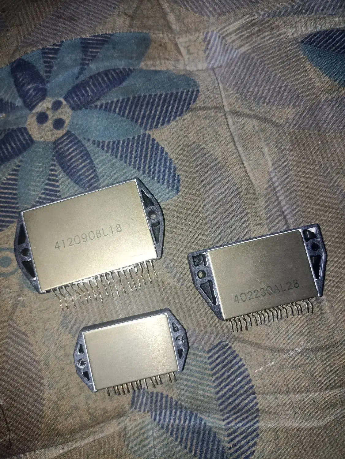 ایسی صدا|قطعات و لوازم جانبی رایانه|رشت, نظری|دیوار