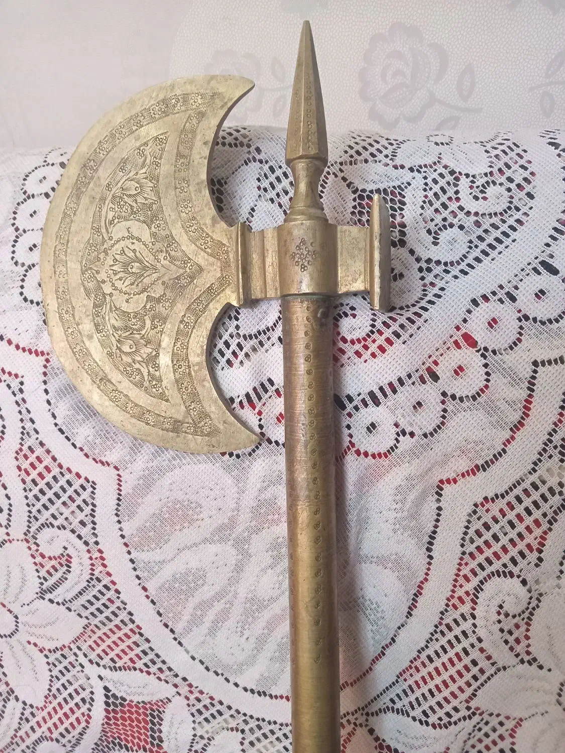 تبر برنجی قلم کاری قدیمی|کلکسیون اشیاء عتیقه|ابریشم, |دیوار