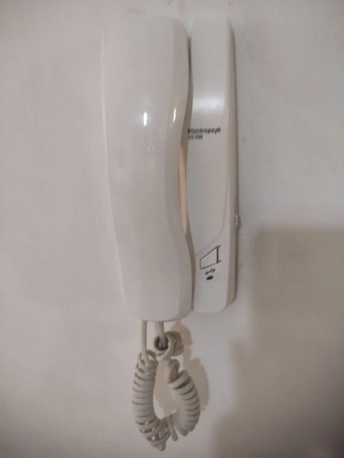 آیفون صوتی الکترو پیک مدل V2786 پک کامل تک واحدی|صوتی و تصویری|شیراز, چوگیاه‎|دیوار