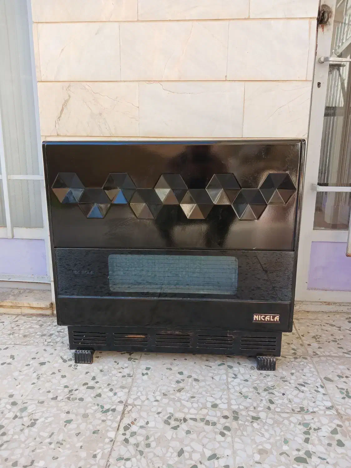 فروش بخاری نیک کالا در حد نو|بخاری، هیتر، شومینه|بروجرد, |دیوار