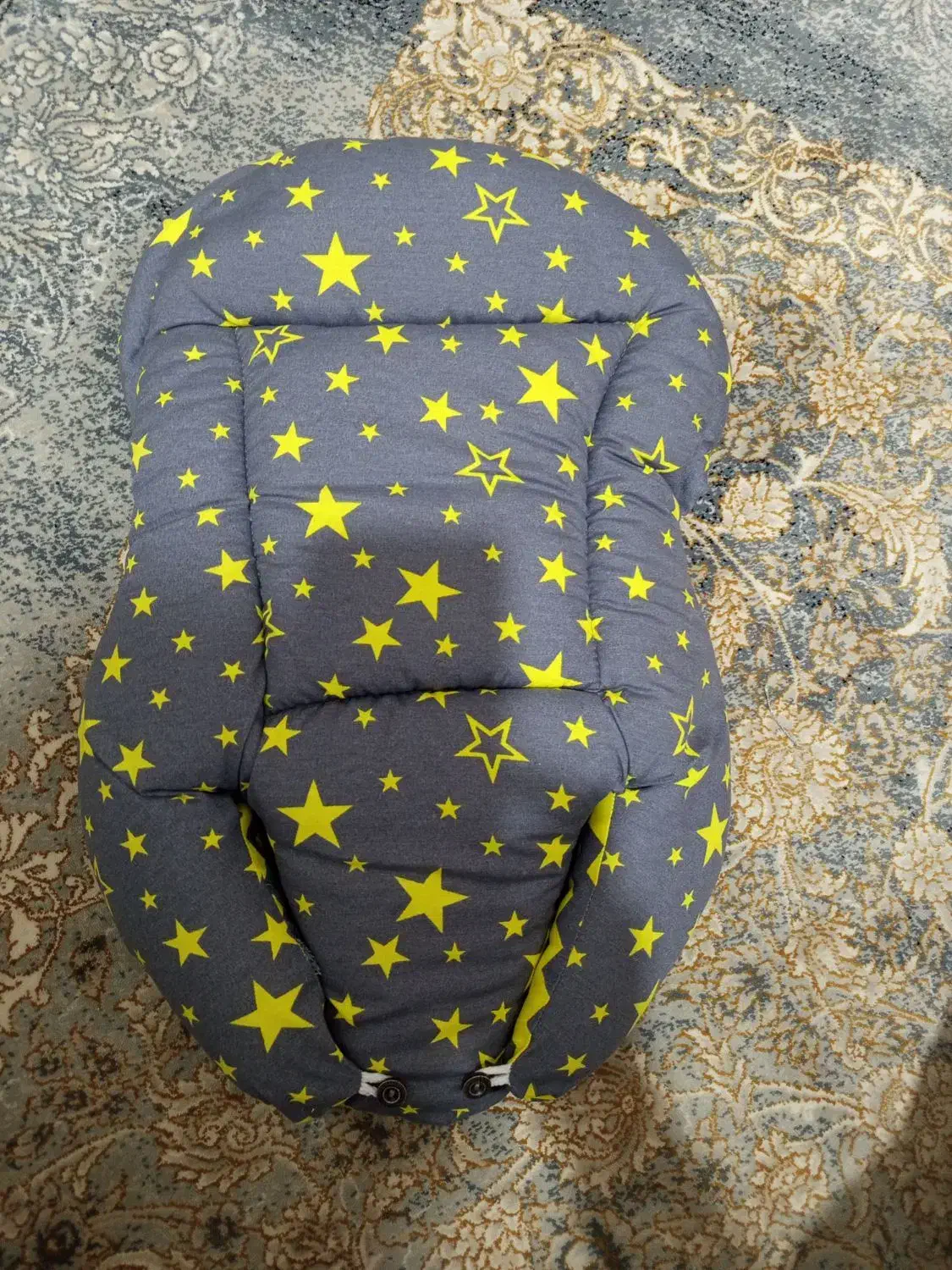 آغوشی سوئیسی نوزاد سالم تمیز یکبار استفاده نشده|اسباب و اثاث بچه|محمدیه-قزوین, |دیوار