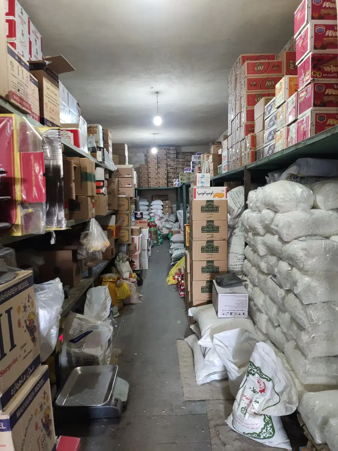 کمک راننده و کار در انبار|استخدام حمل و نقل|ورامین, ورامین|دیوار