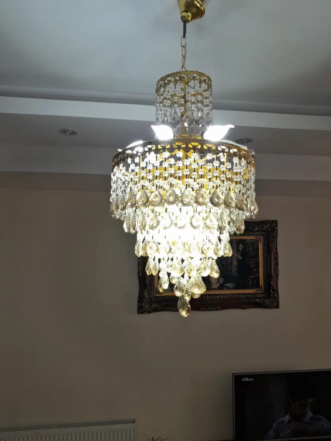 لوستر|لوستر و چراغ آویز|کرج, باغستان|دیوار