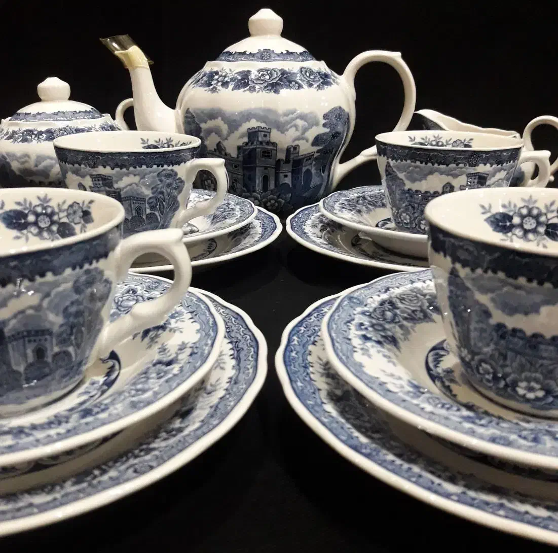 چینی قلم آبی آنتیک ژاپن|کلکسیون اشیاء عتیقه|رشت, حاجی آباد|دیوار