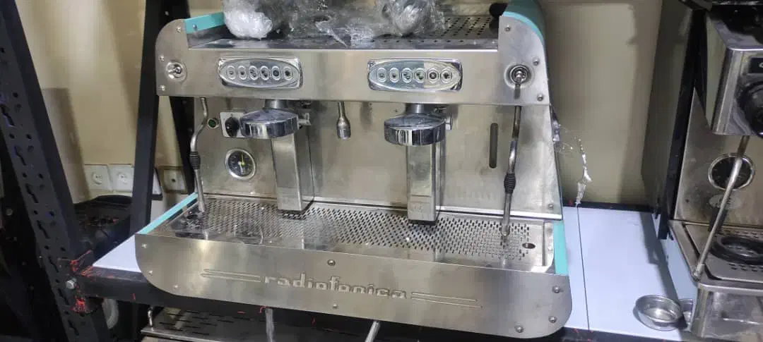 انواع اسپرسوساز صنعتی مناسب کافه و دیگر صنوف|کافی‌شاپ و رستوران|اسلام‌شهر, شهرک مفیدی|دیوار
