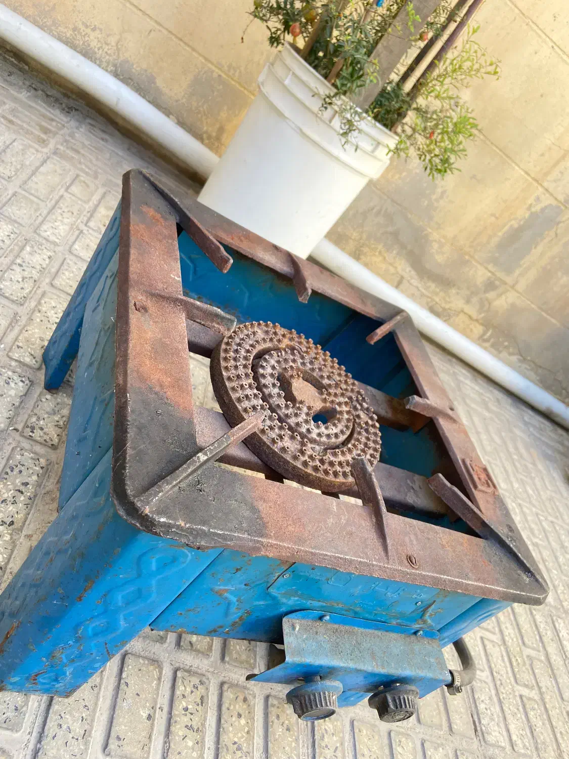 گاز آشپزی بزرگ ۲۵ کیلویی قدیمی|اجاق گاز و لوازم برقی پختوپز|اسلامآباد غرب, |دیوار