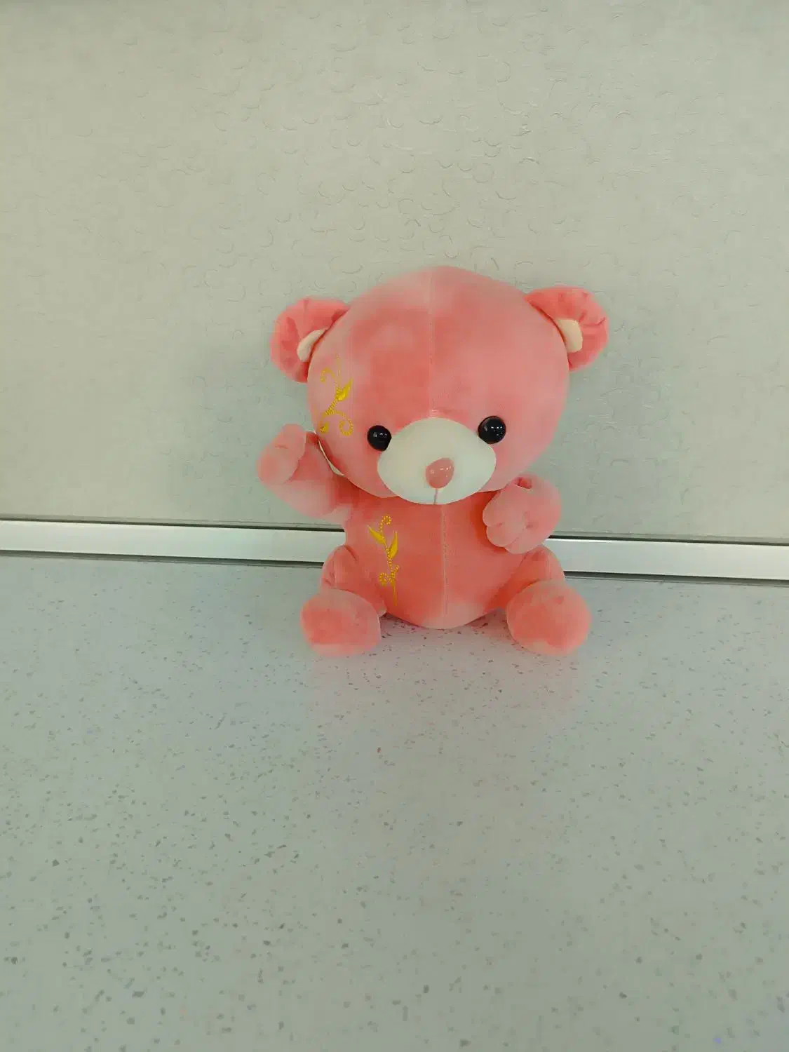 عروسک|اسباب‌بازی بچه|نیشابور, شهرک بهداری|دیوار