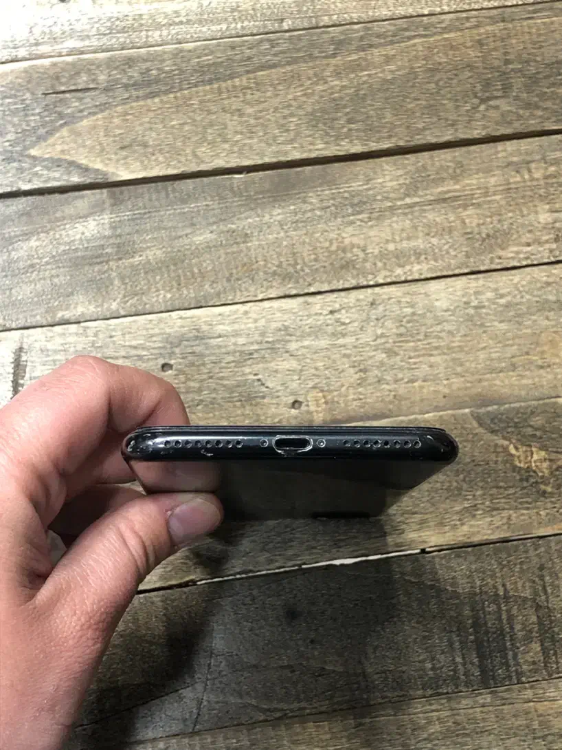 ایفون 7plus مشکی|موبایل|قم, باسکول|دیوار