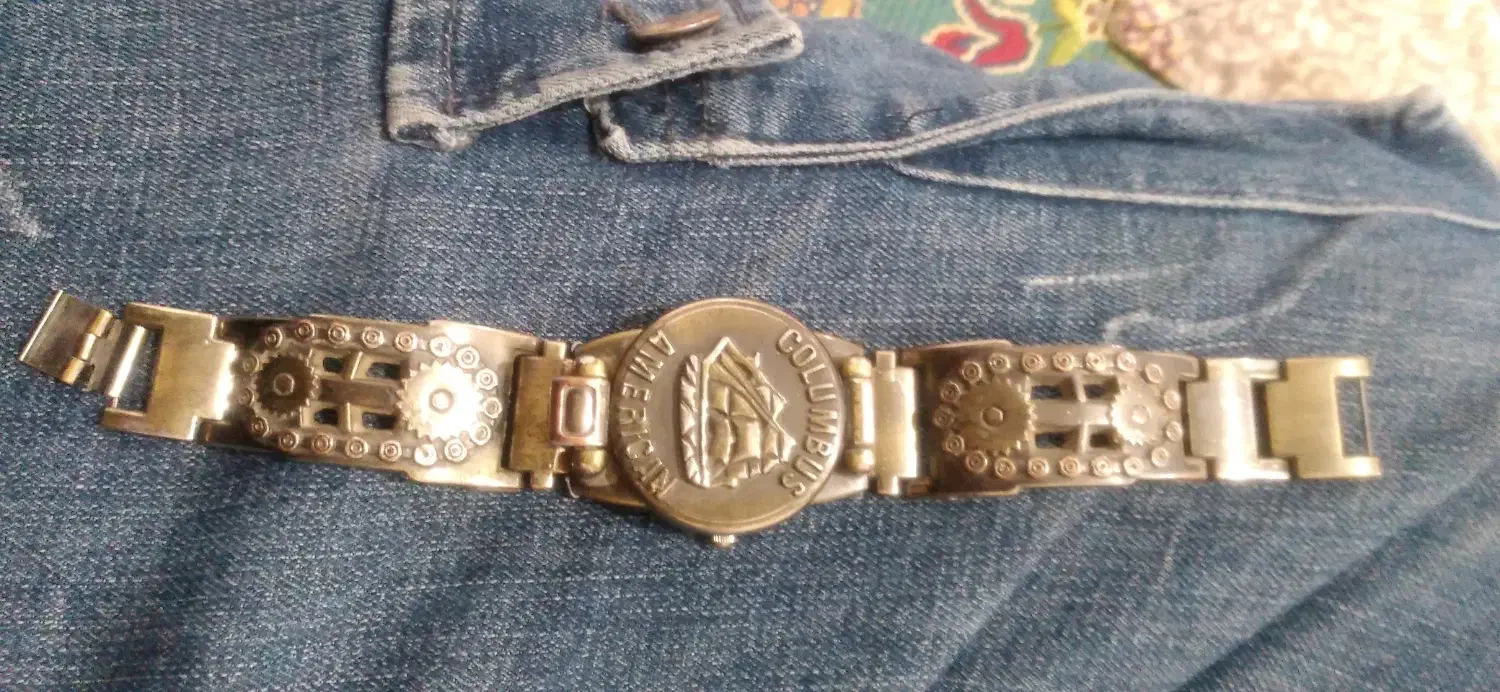 ساعت مچی|ساعت|شهرضا, |دیوار