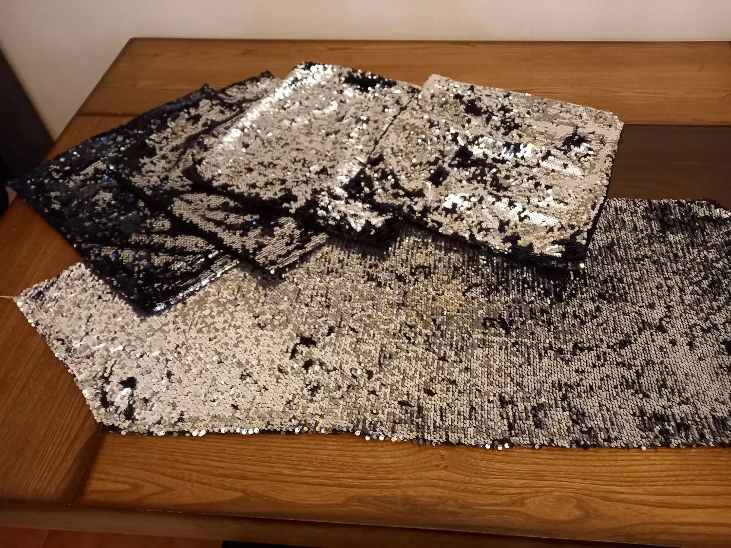 ست کوسن و رومیزی|پرده، رانر، رومیزی|تهران, شهرک غزالی|دیوار