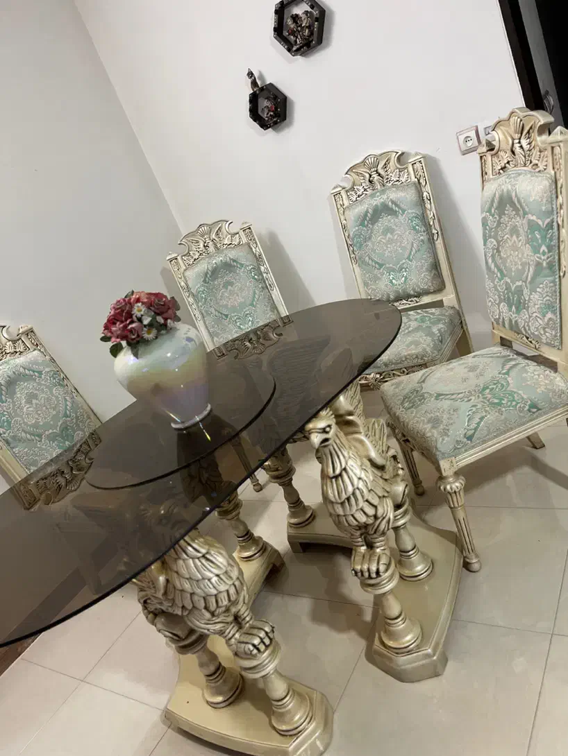 مبلمان سلطنتی|مبلمان خانگی و میز عسلی|قرچک, شهرک الحدید|دیوار