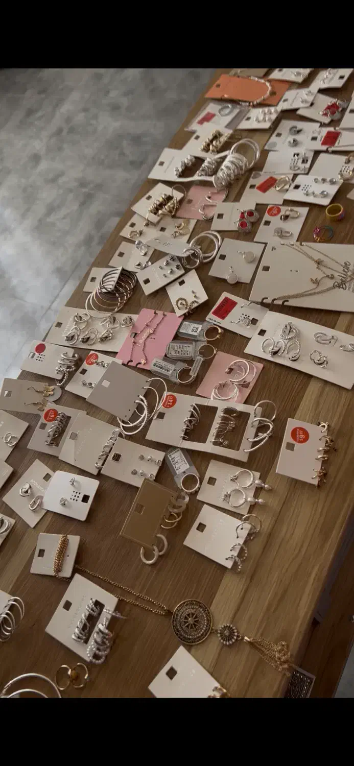 بدلیجات چندتایی۹۹تومنی|بدلیجات|سیرجان, |دیوار