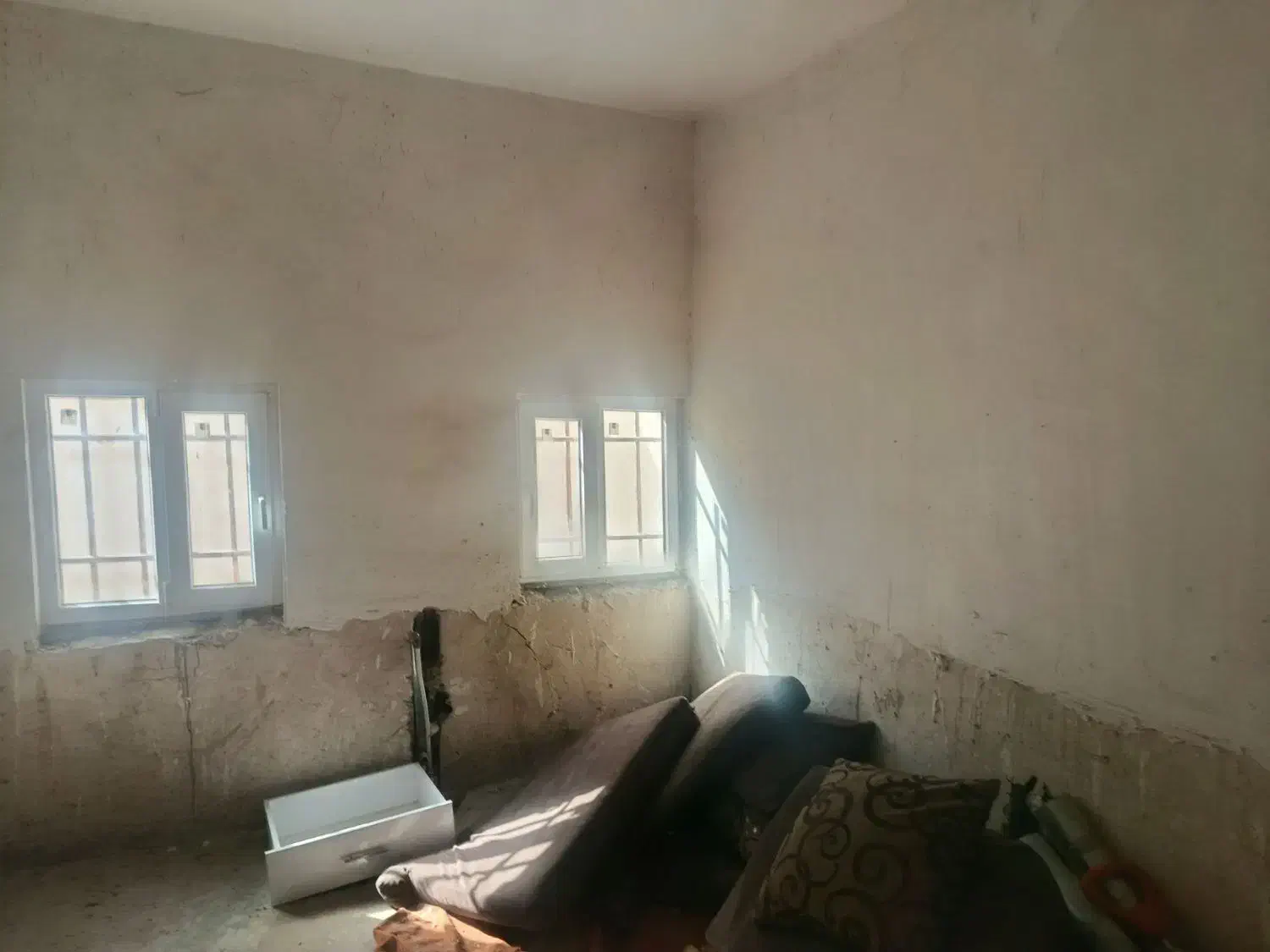 ویلایی مستقل جمهوری بیست بنا نود متری|فروش خانه و ویلا|گلبهار, شهر جدید گلبهار|دیوار