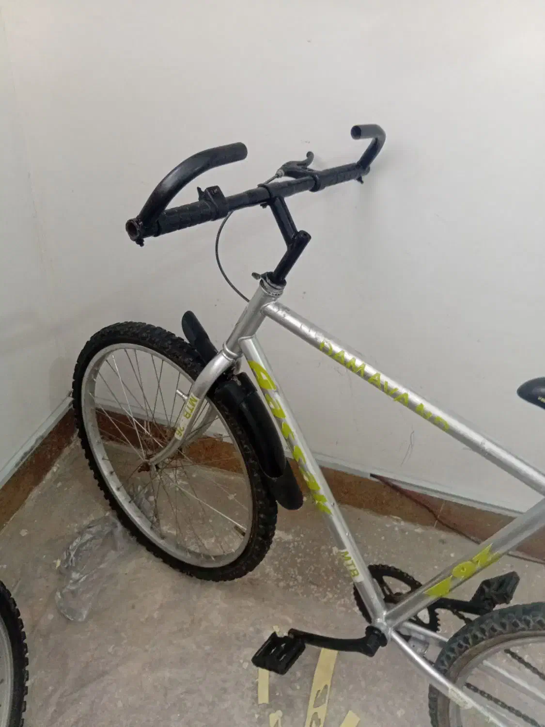 ۲تا چرخ ۲۶ دماوند آماده سوارشدن مشکی ۱۵۰۰|دوچرخه، اسکیت، اسکوتر|تربت جام, کاریز نو سفلی|دیوار