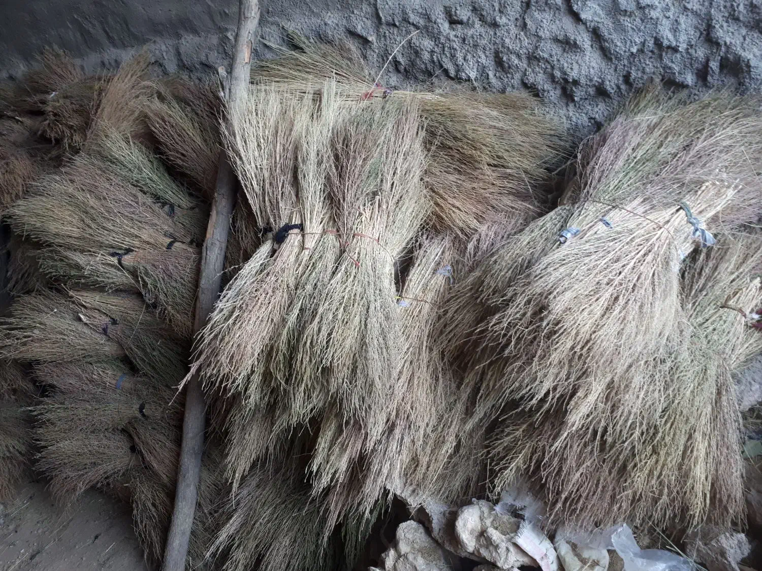 جاروپیشی محلی|لوازم نظافت|بیرانوند, |دیوار