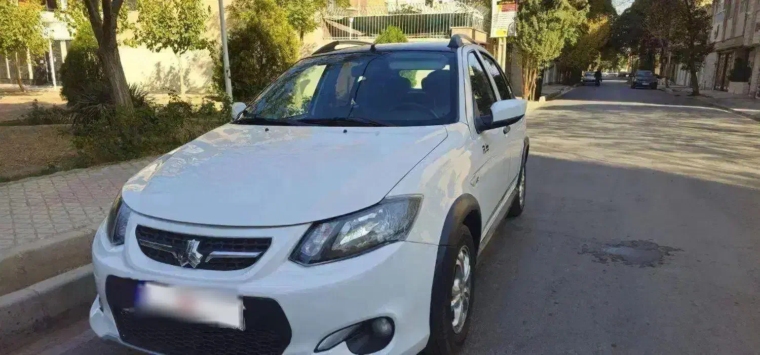 کوییک  R۱۴۰۱ با رینگ و مانیتور|خودرو سواری و وانت|شاهین‌شهر, نظامی|دیوار